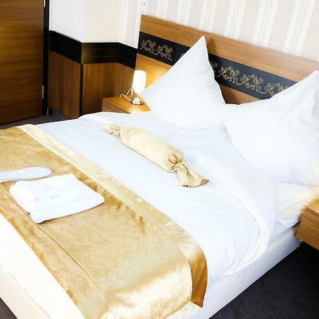 Hotel Im Anker Munden  Bagian luar foto