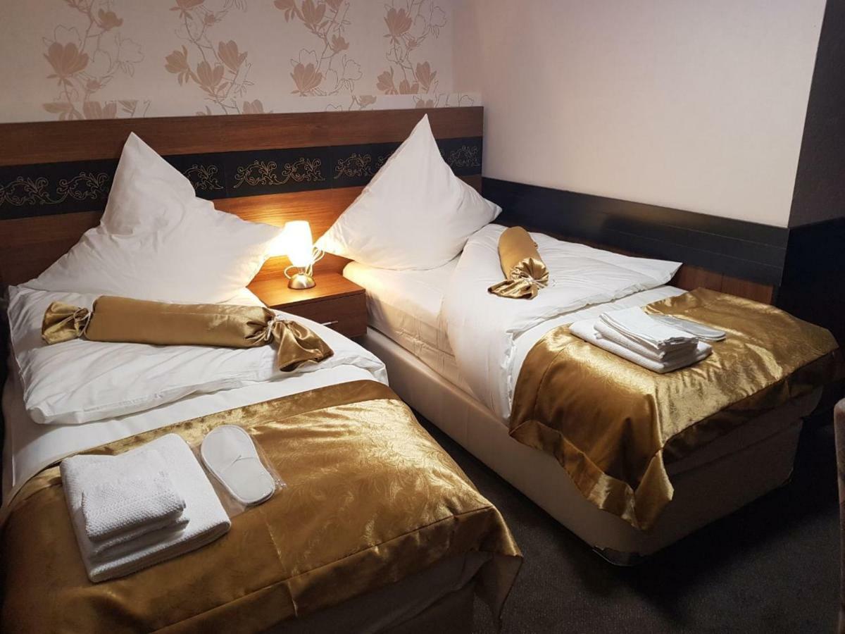 Hotel Im Anker Munden  Bagian luar foto