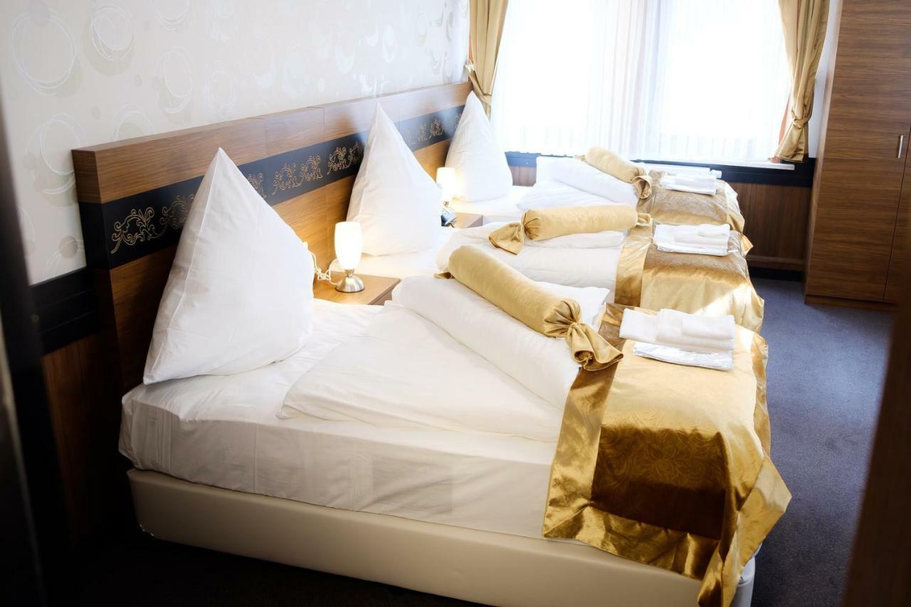 Hotel Im Anker Munden  Bagian luar foto