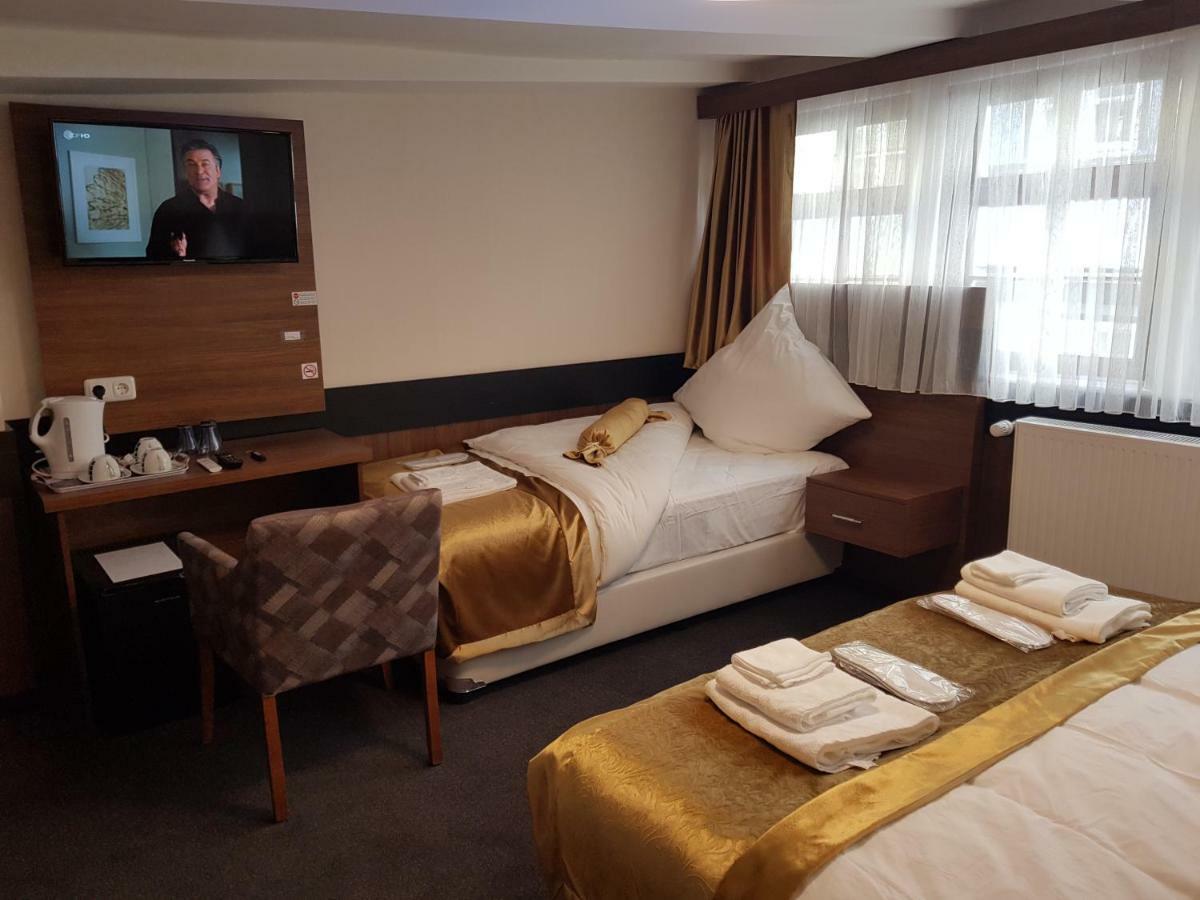 Hotel Im Anker Munden  Bagian luar foto