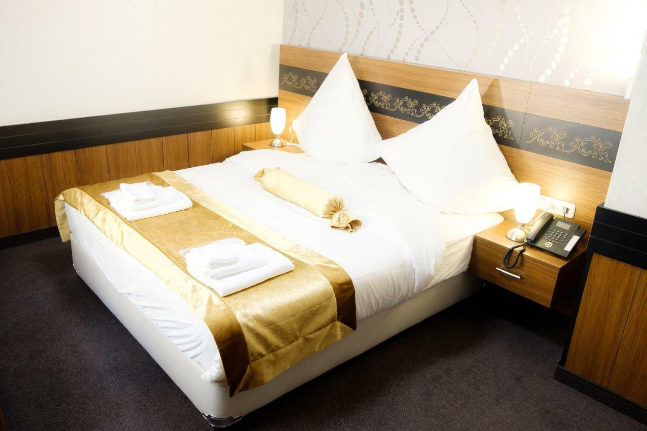 Hotel Im Anker Munden  Bagian luar foto
