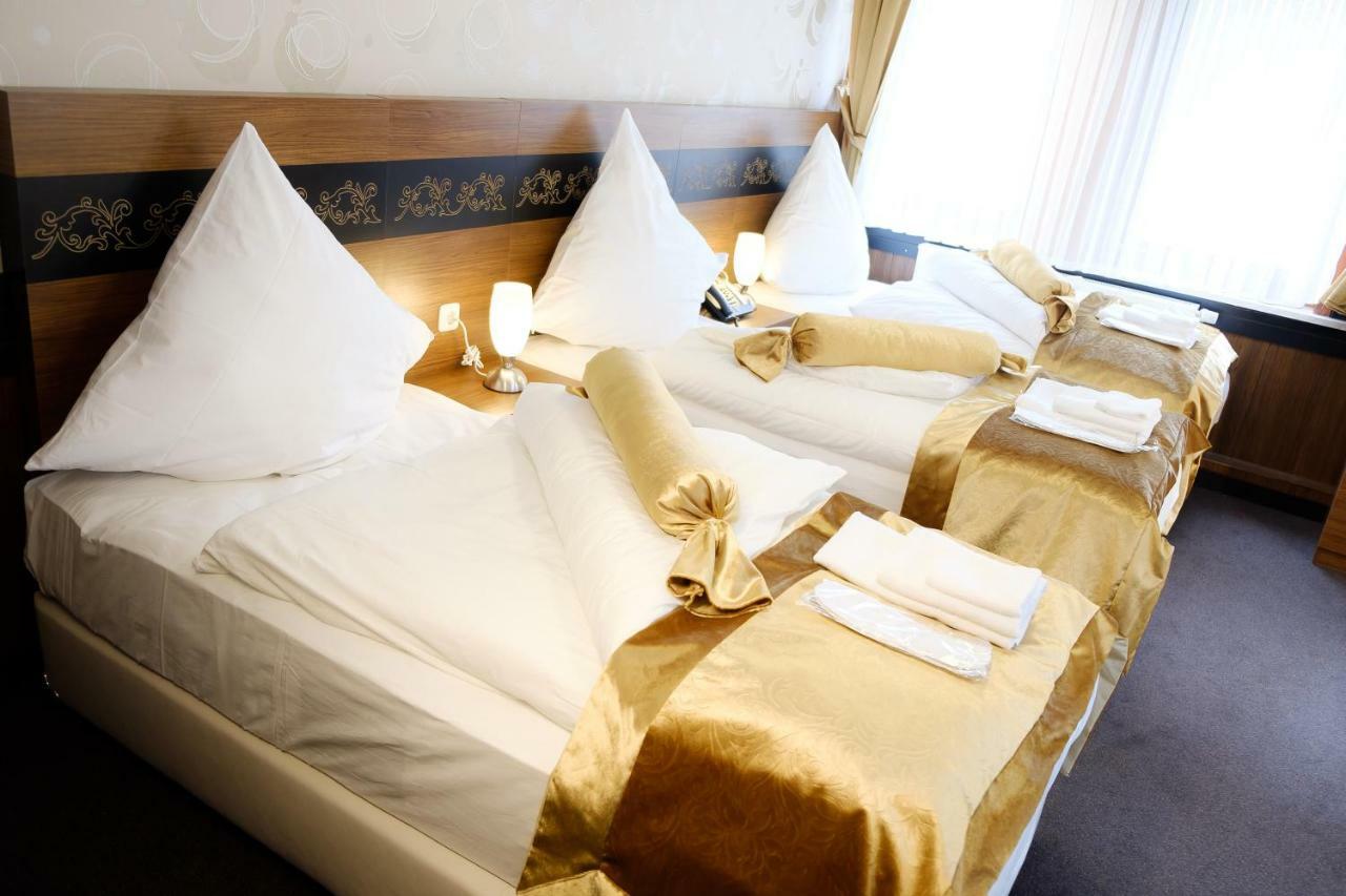 Hotel Im Anker Munden  Bagian luar foto